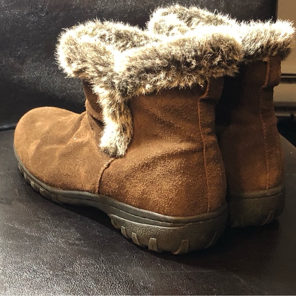 Khombu Lindsey Women’s Brown Suede Ankle Winter Boots Size 9 - Picture 6 of 11